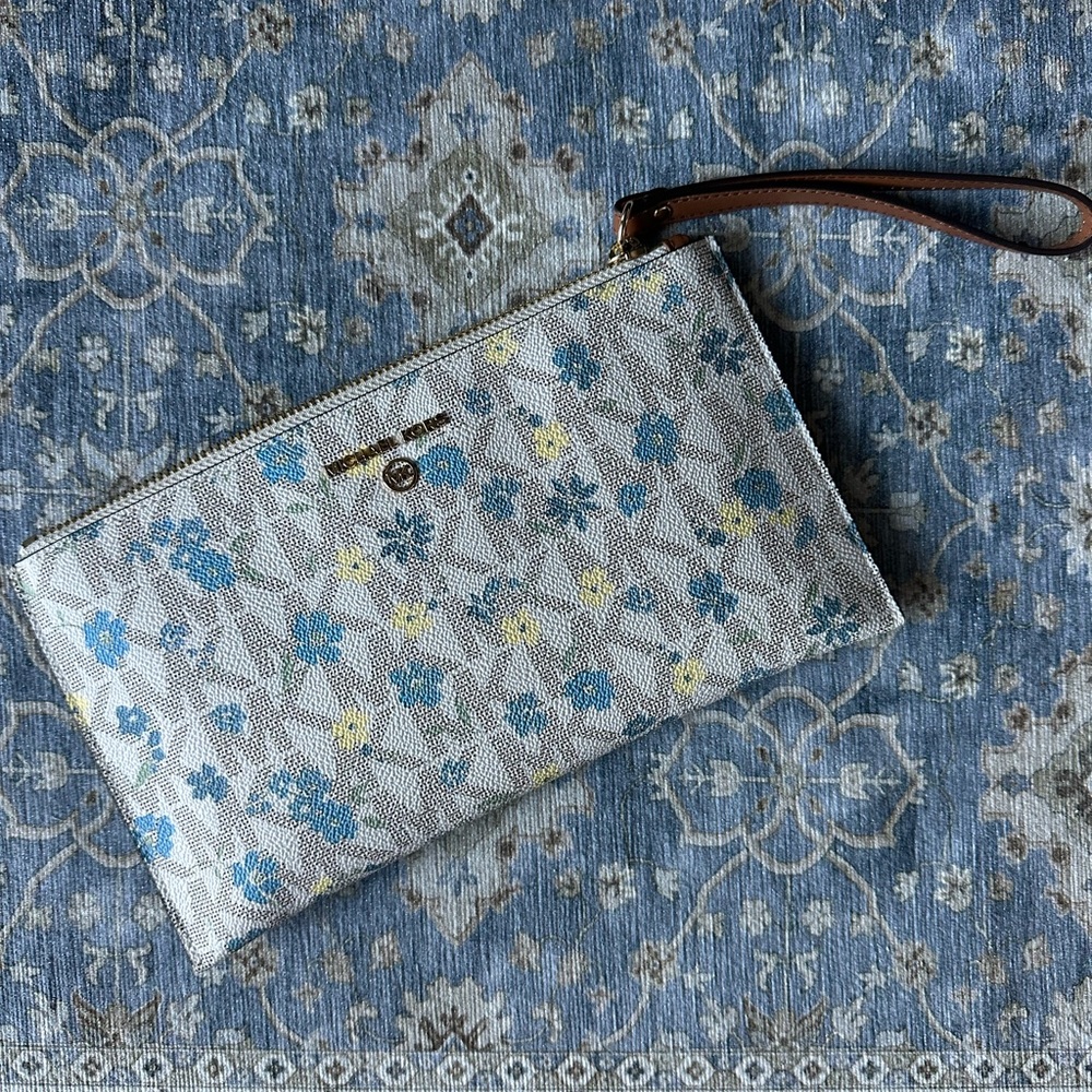 Michael Kors Zip Clutch Wristlet
